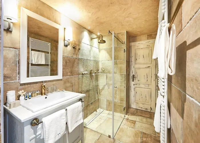 Vitae * Balatonfured