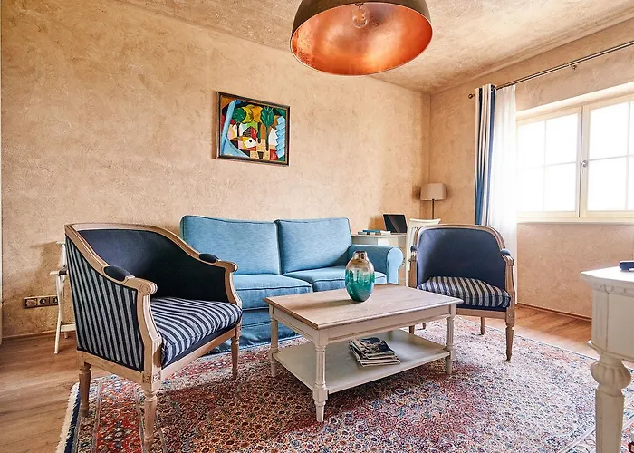 Vitae * Balatonfured